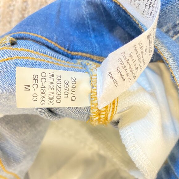 SPANXshape™ Original EveryWear Wide Leg Jeans (Medium/Petit) - Picture 3 of 8